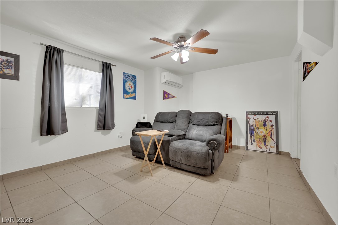 Photo 11 of 48, 7942 Firethorn Lane