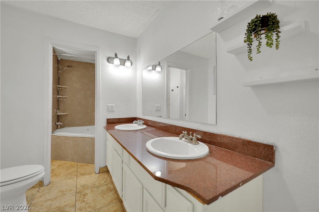 Photo 24 of 48, 7942 Firethorn Lane