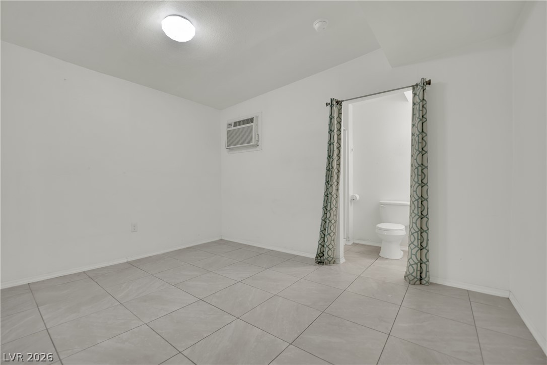 Photo 35 of 48, 7942 Firethorn Lane