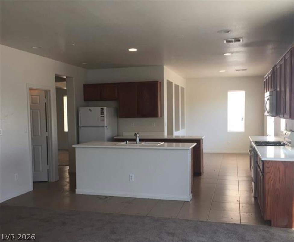Photo 5 of 3608 Tundra Swan Street