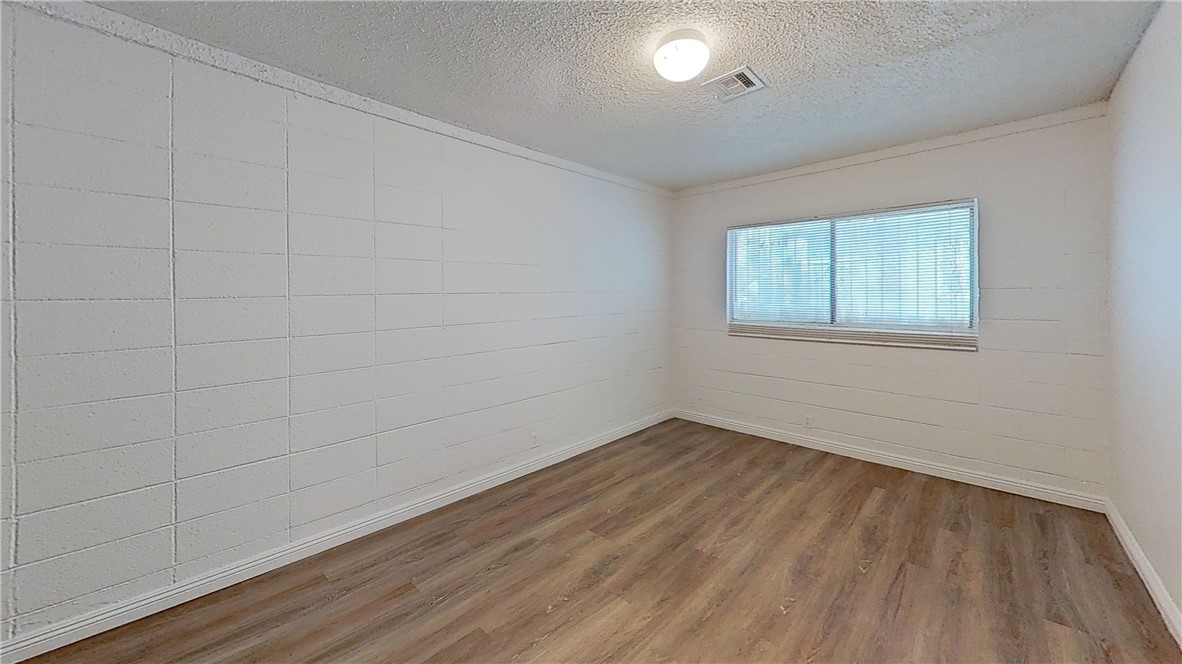 Photo 9 of 23, 2516 Ellis Street