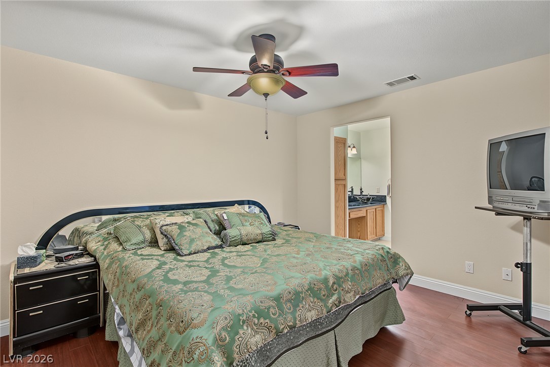 Photo 14 of 34, 1441 Linnbaker Lane #103