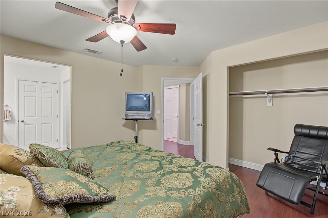 Photo 15 of 34, 1441 Linnbaker Lane #103