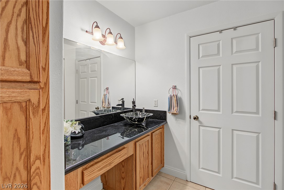 Photo 16 of 34, 1441 Linnbaker Lane #103