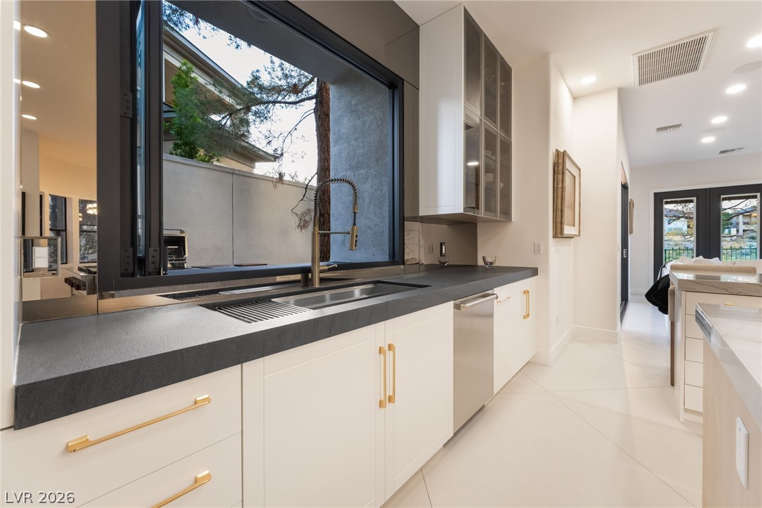 Photo 12 of 55, 9736 Verlaine Court