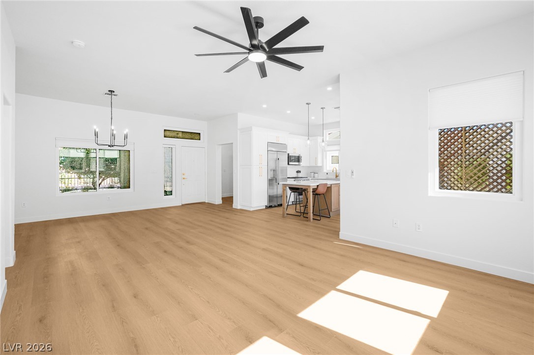 Photo 6 of 41, 10321 Eagle Vale Avenue