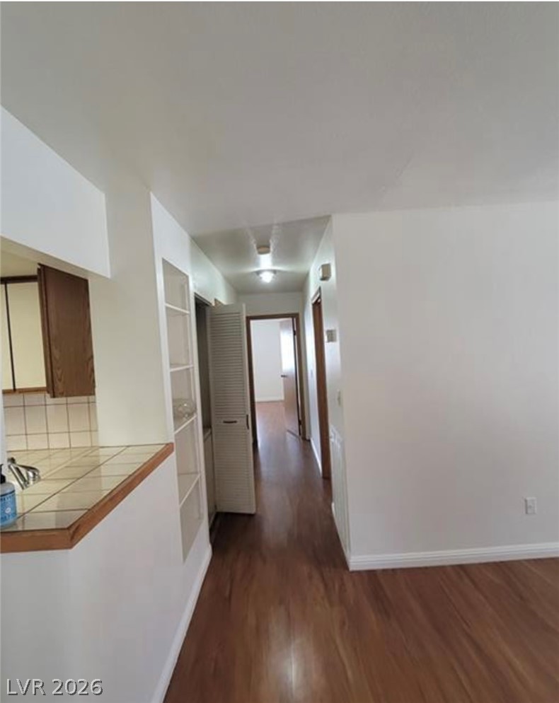 Photo 22 of 29, 1321 Del Mar Street #4