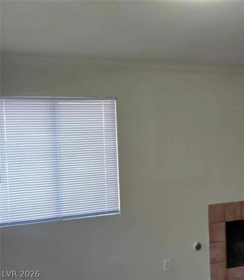 Photo 19 of 43, 5049 Spencer Street #D