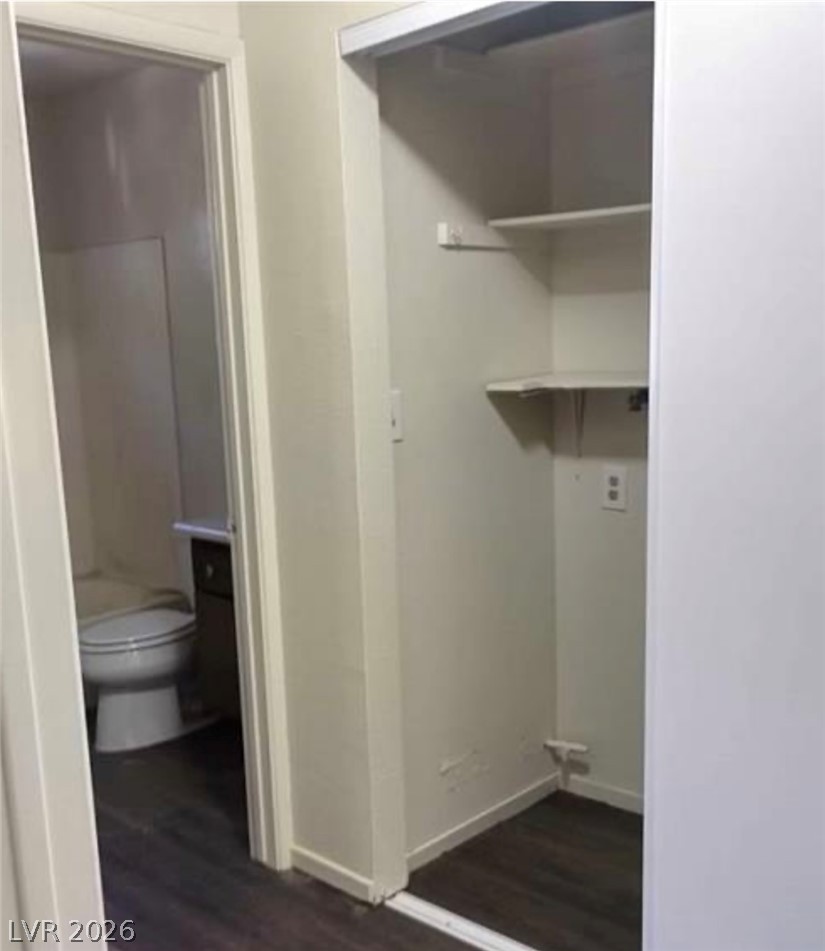 Photo 35 of 43, 5049 Spencer Street #D