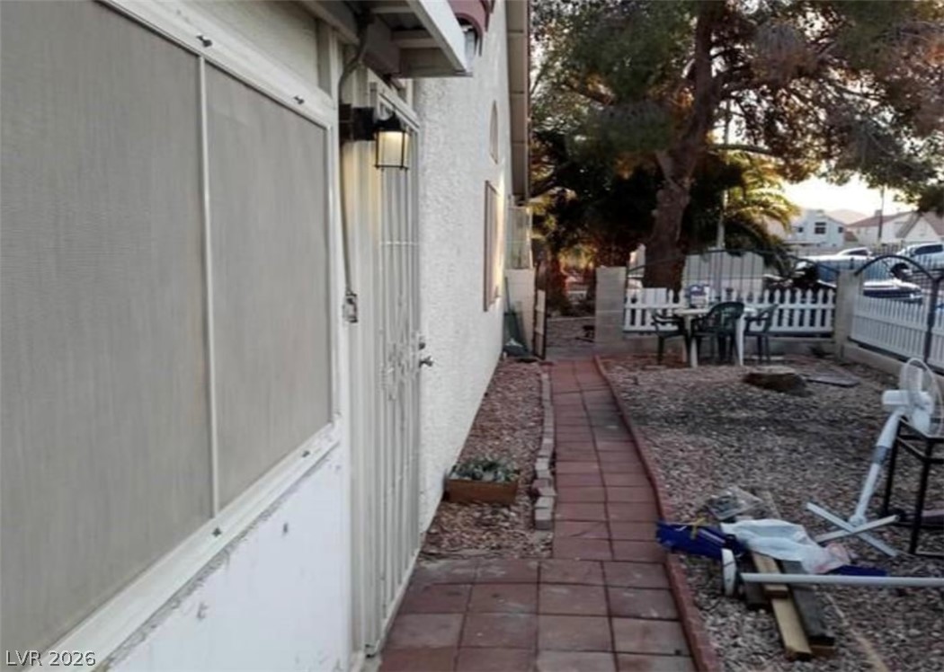 Photo 7 of 14, 1747 Angel Falls Street