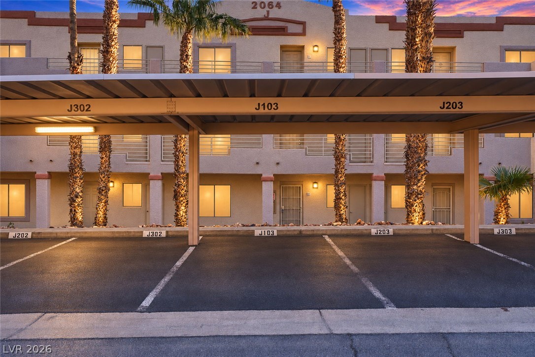 2064 Mesquite Lane #103, Laughlin