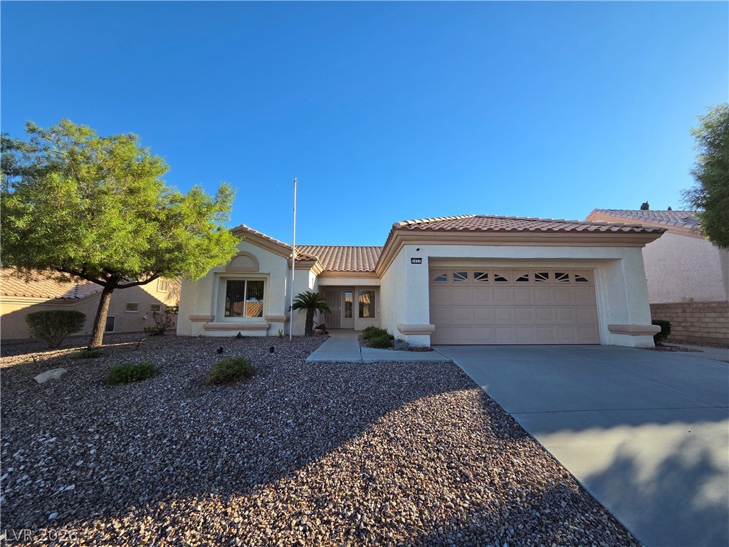 Photo 2 of 9937 Heyfield Drive