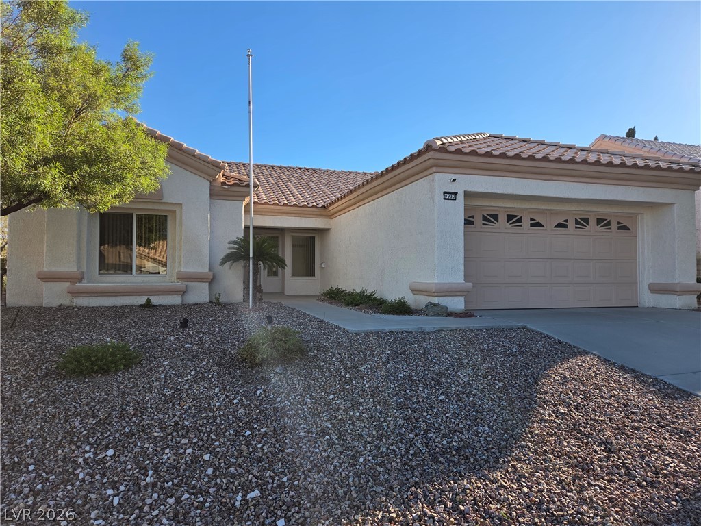 Photo 3 of 9937 Heyfield Drive