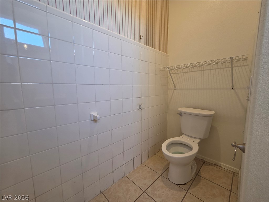 Photo 23 of 40, 9937 Heyfield Drive