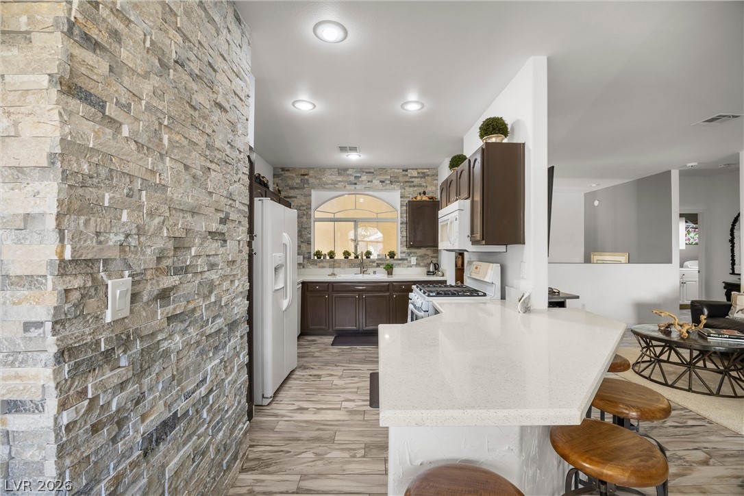 Photo 11 of 38, 2050 W Warm Springs Road #3221