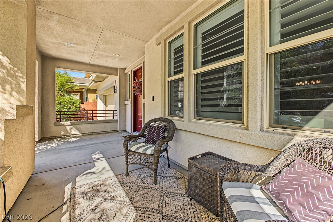 Photo 6 of 66, 5574 Oak Bend Drive