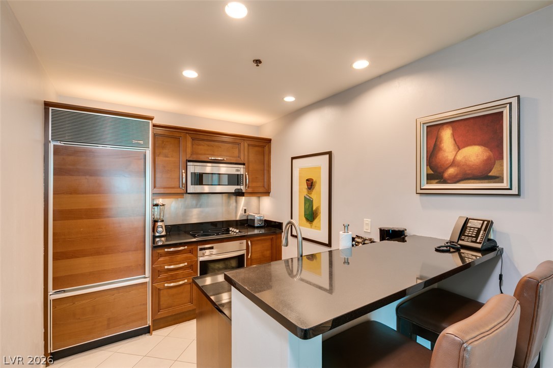 Photo 25 of 62, 145 E HARMON Avenue #2220 & 2218