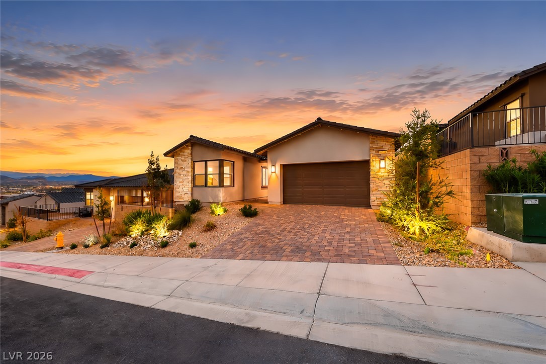 263 Divo Martino Street, Henderson