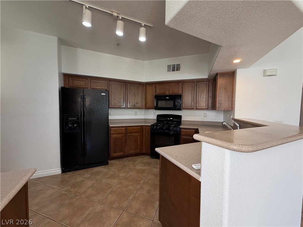 Photo 5 of 8777 W Maule Avenue #1158