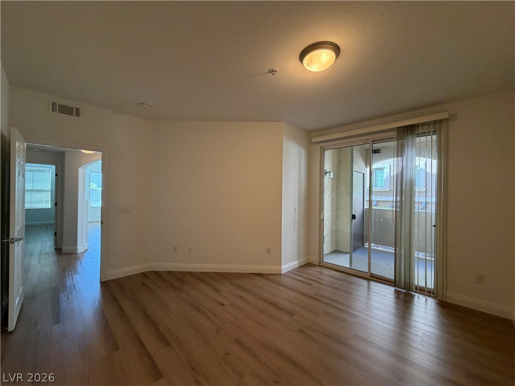 Photo 10 of 23, 8777 W Maule Avenue #1158