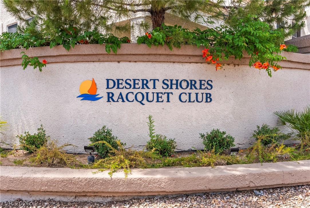 Photo 44 of 55, 7821 Surfcrest Court