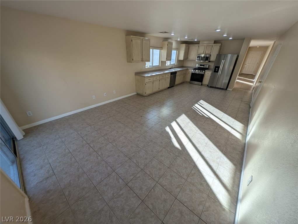 Photo 6 of 22, 5028 RAPID RIVER Court