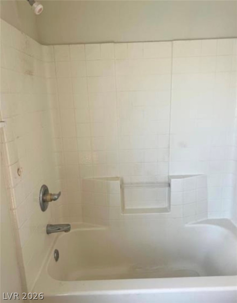 Photo 33 of 41, 5607 W Dewey Drive