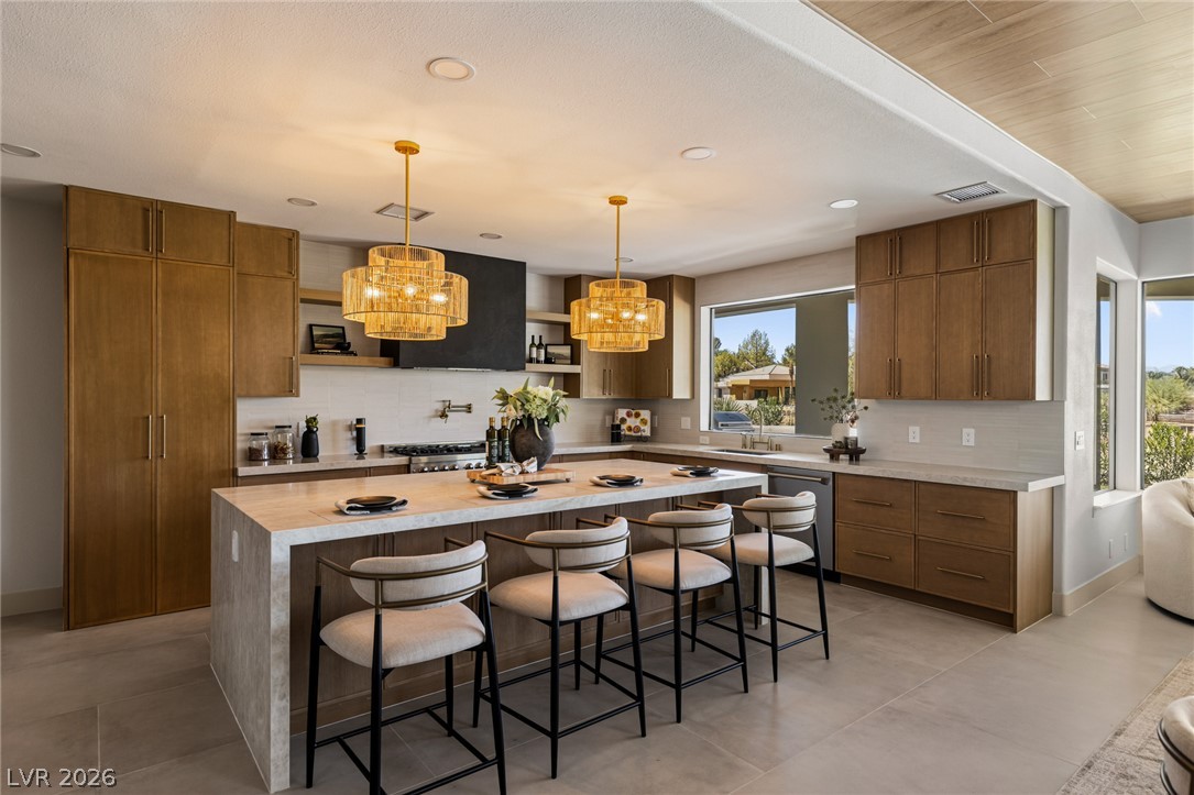 Photo 20 of 90, 2019 Doral Court