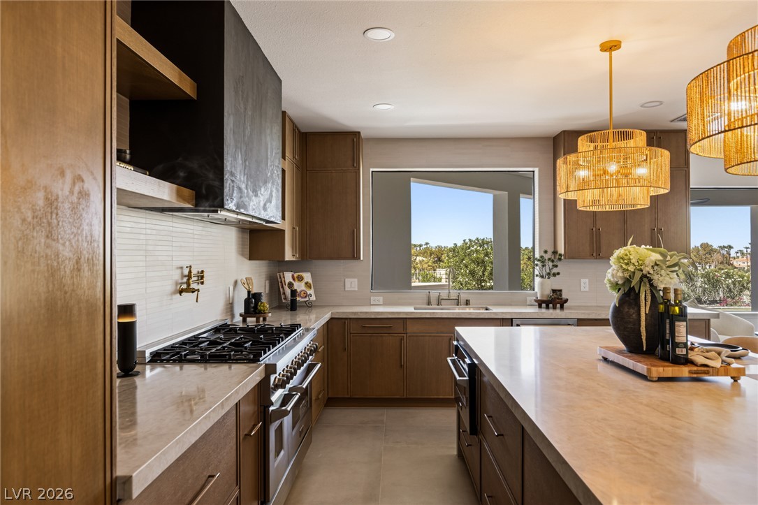 Photo 21 of 90, 2019 Doral Court