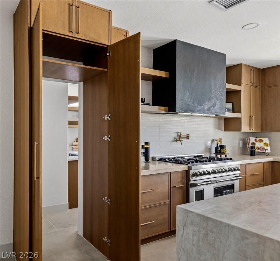 Photo 26 of 90, 2019 Doral Court