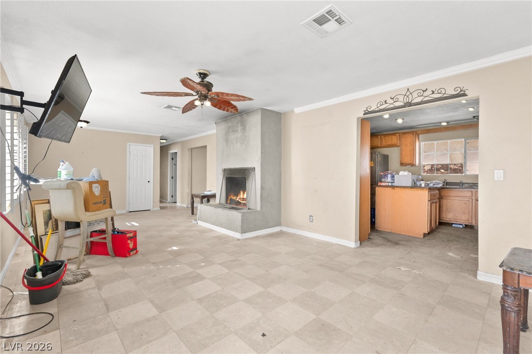 Photo 11 of 33, 4286 Welter Avenue
