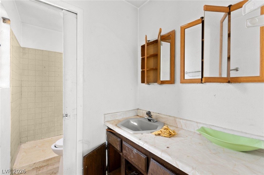 Photo 19 of 33, 4286 Welter Avenue