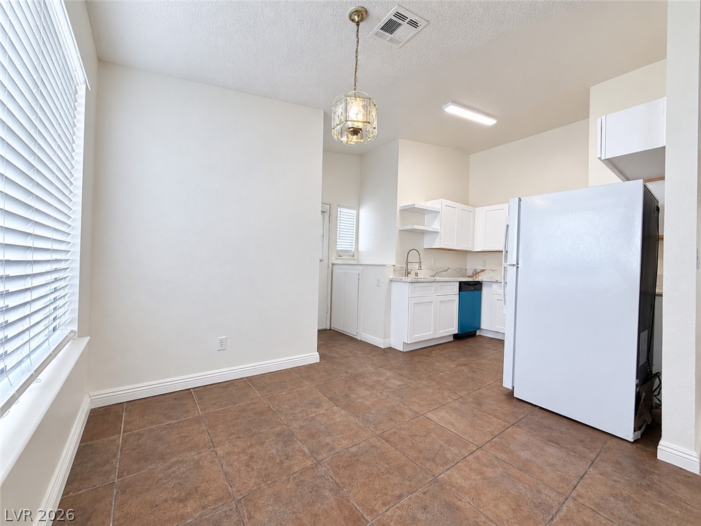 Photo 8 of 22, 1417 Rainbow Meadows Drive