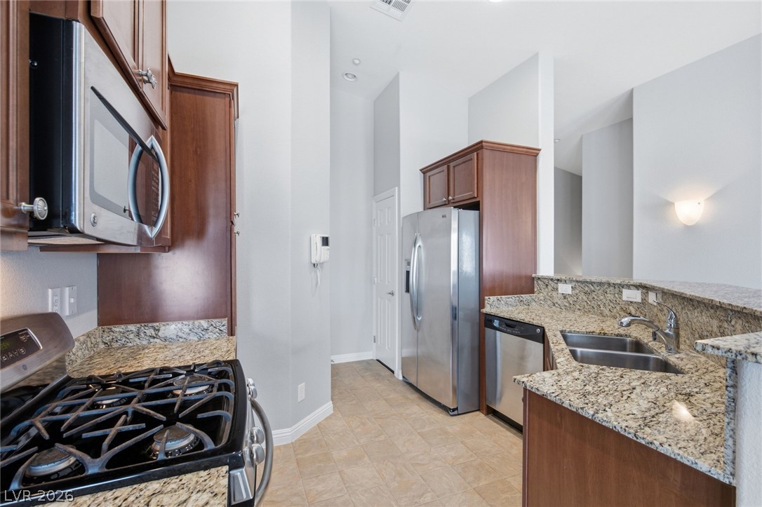 Photo 11 of 25, 6040 Towboat Street #101
