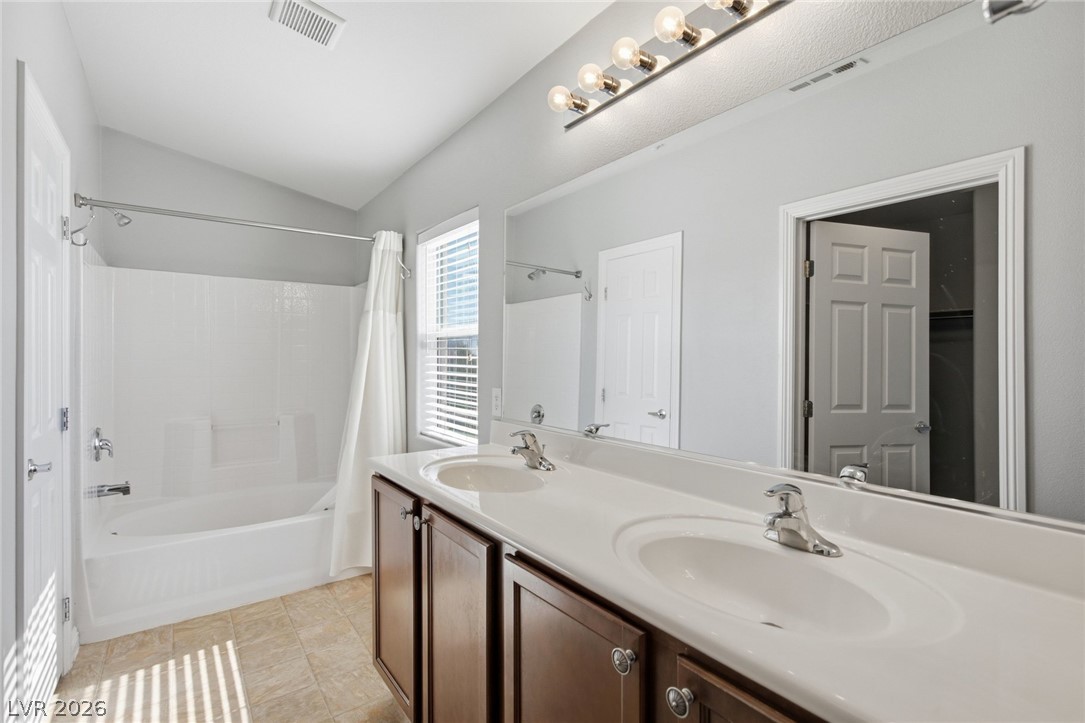 Photo 14 of 25, 6040 Towboat Street #101