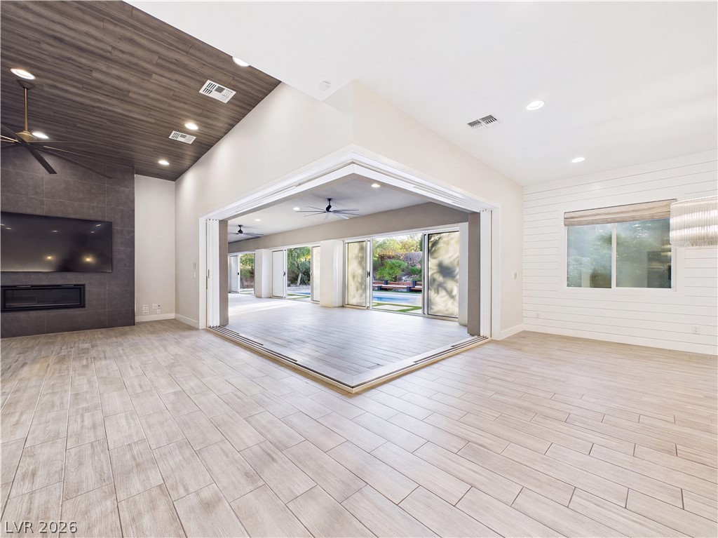 Photo 24 of 57, 8940 Hickam Avenue