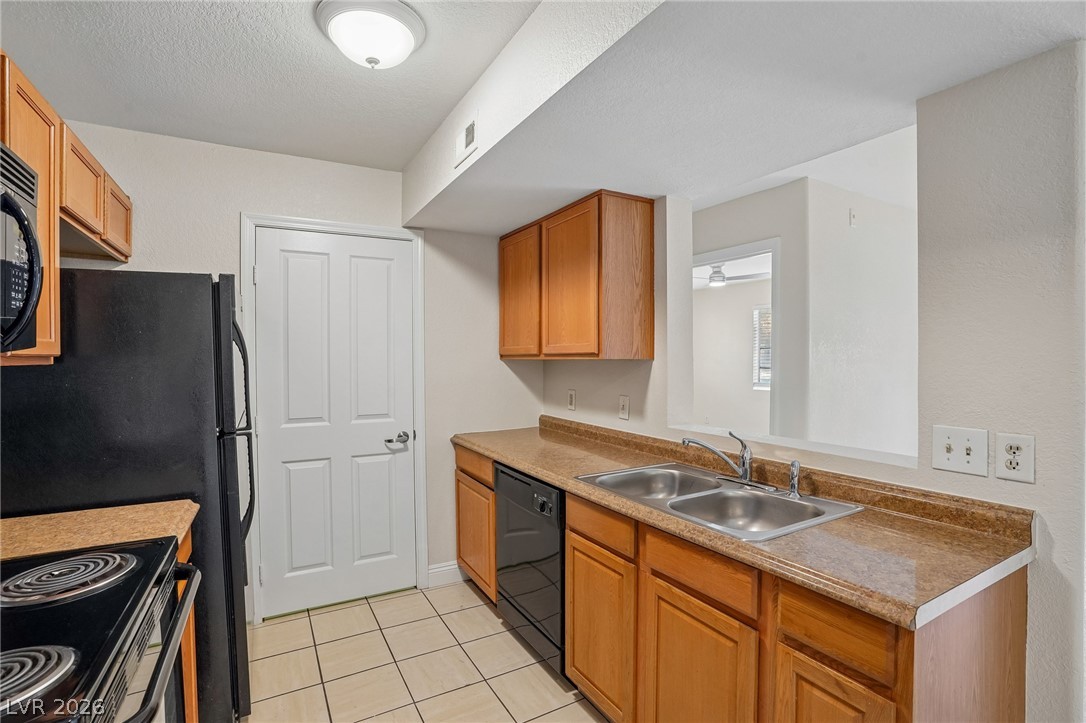 Photo 7 of 21, 5260 Mission Monterey Lane #104