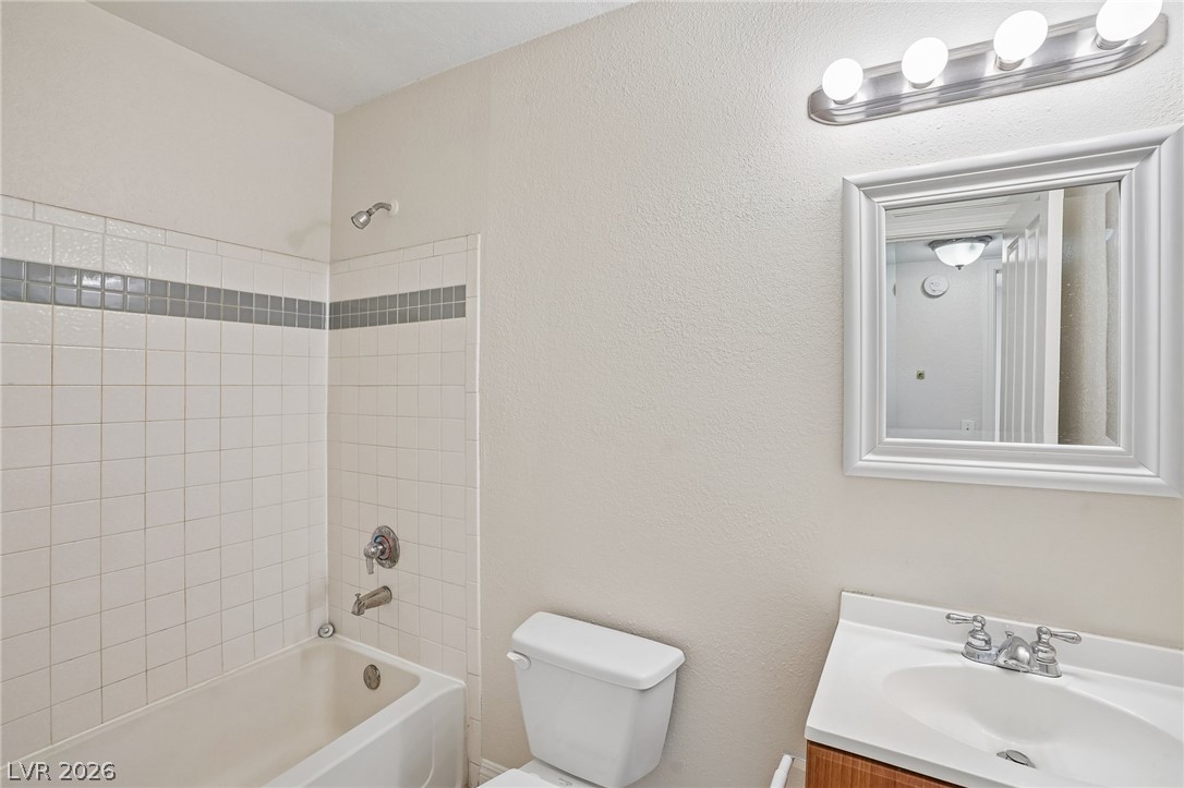 Photo 12 of 21, 5260 Mission Monterey Lane #104