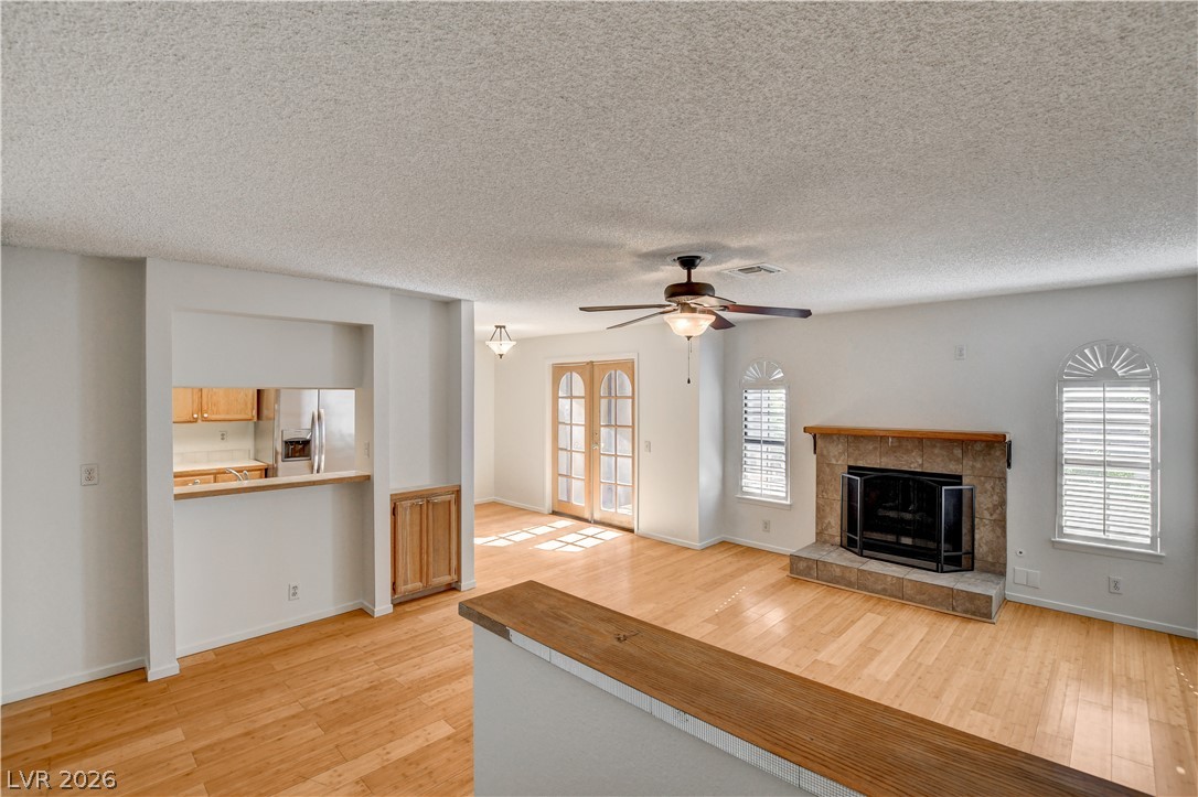 Photo 10 of 63, 4096 Crete Lane #C