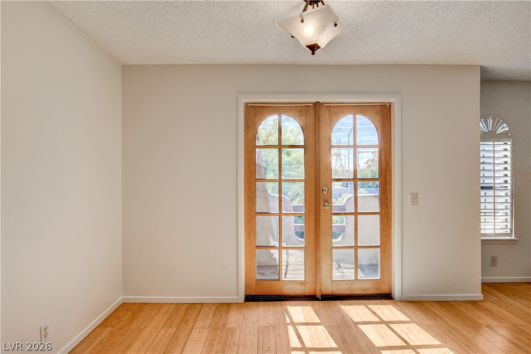 Photo 16 of 63, 4096 Crete Lane #C