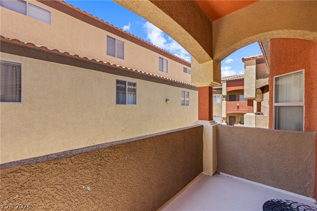 Photo 26 of 32, 890 Kitty Hawk Drive #1824