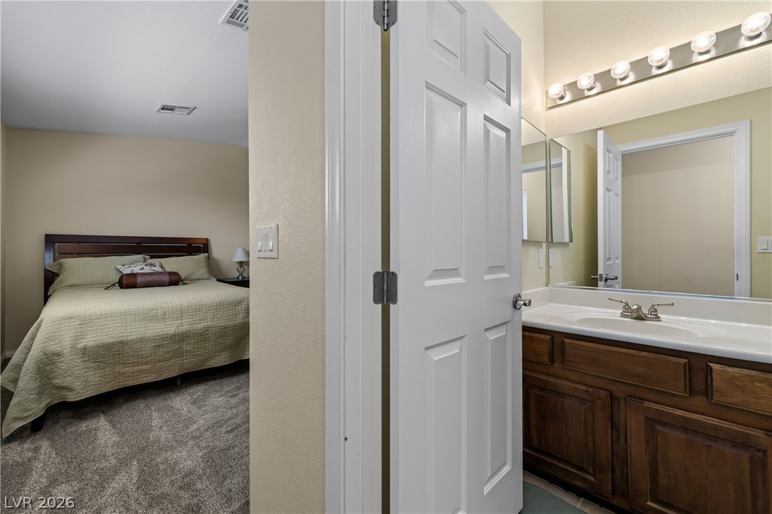 Photo 18 of 32, 890 Kitty Hawk Drive #1824