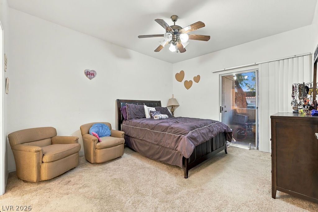 Photo 17 of 35, 1881 W Alexander Road #1108