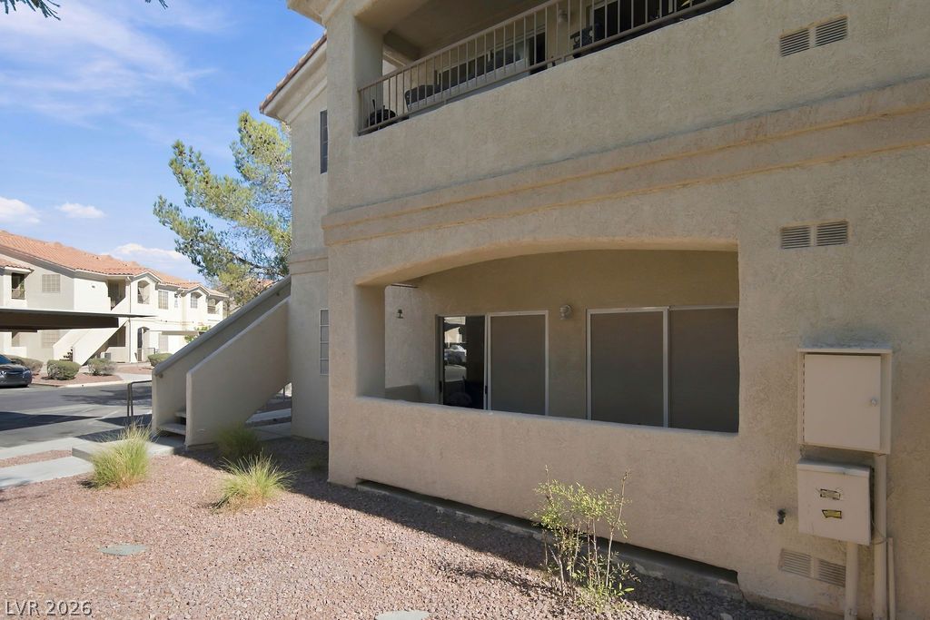 Photo 22 of 35, 1881 W Alexander Road #1108
