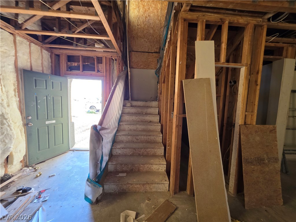 Photo 12 of 40, 8949 Veneroso Street