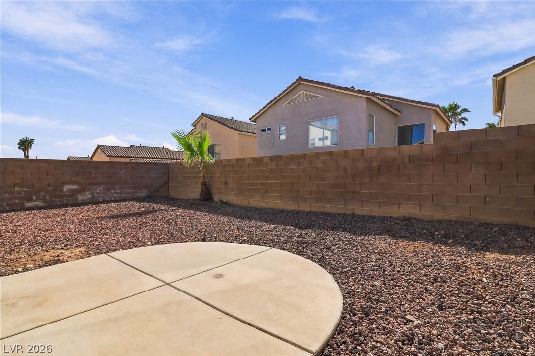Photo 17 of 18, 7873 Blue Brook Drive