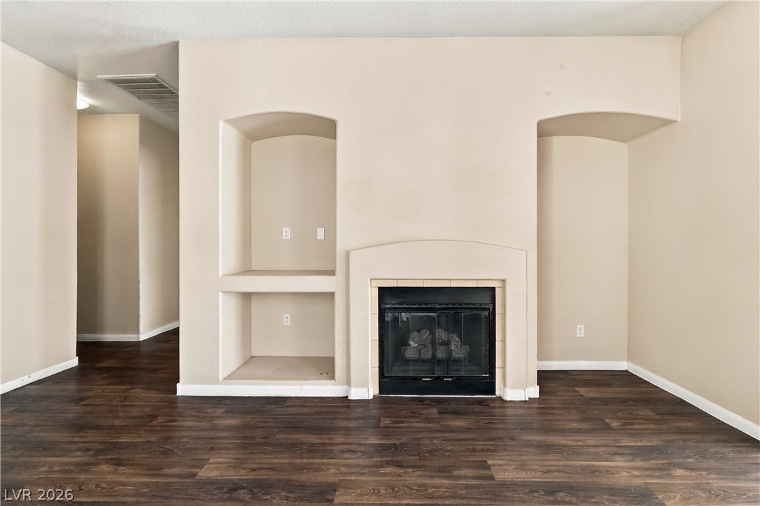 Photo 6 of 18, 7873 Blue Brook Drive