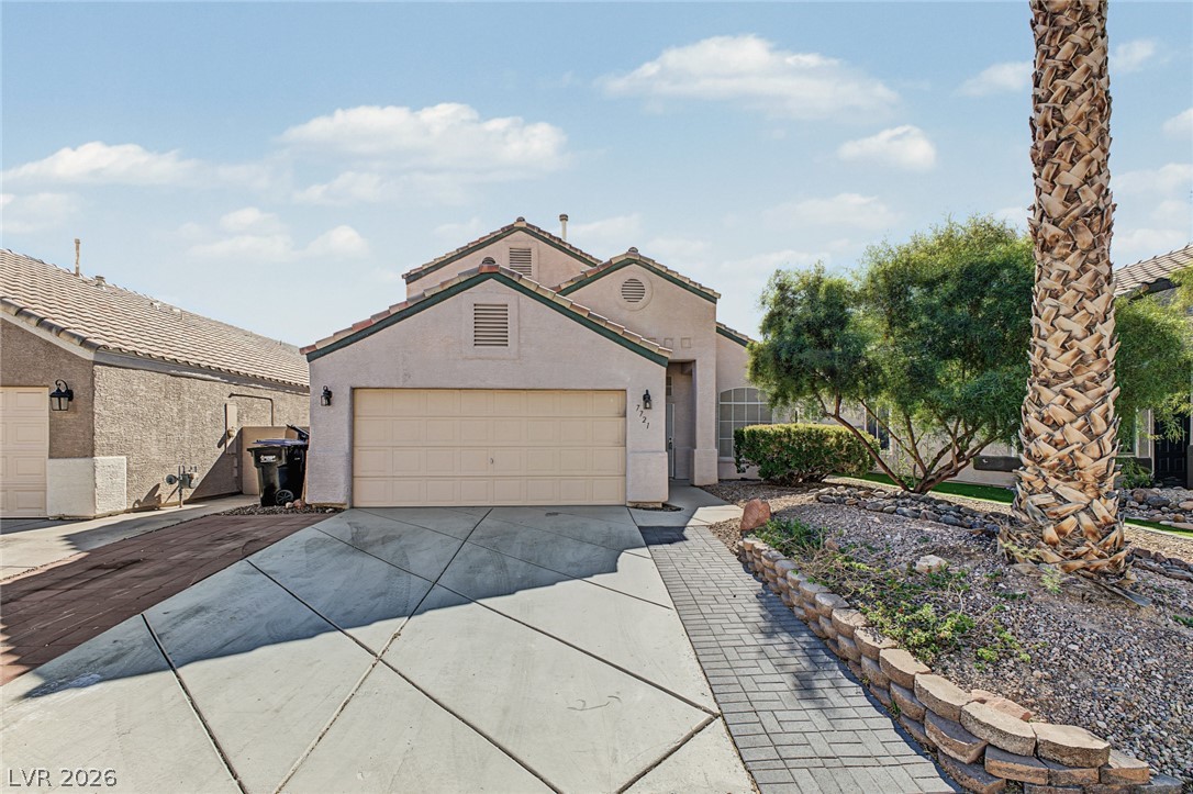 7721 Beach Falls Court, Las Vegas