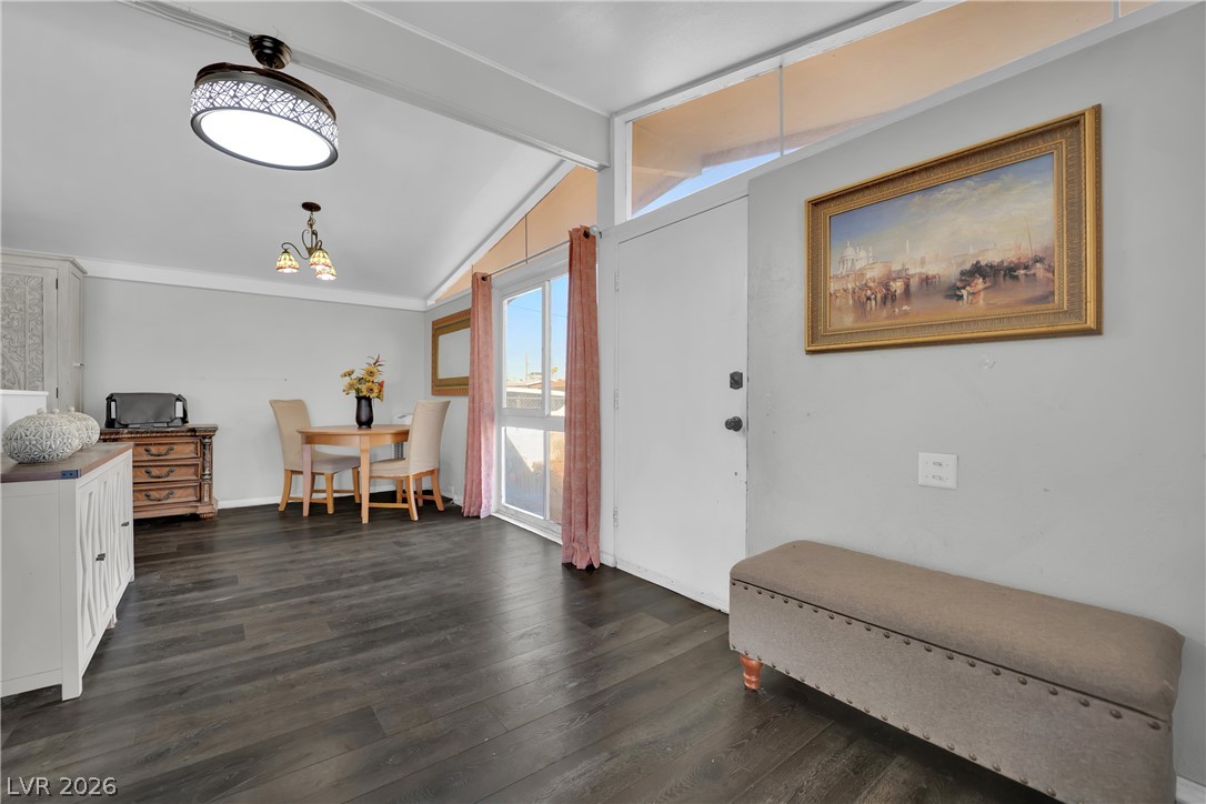 Photo 3 of 5521 Heron Avenue