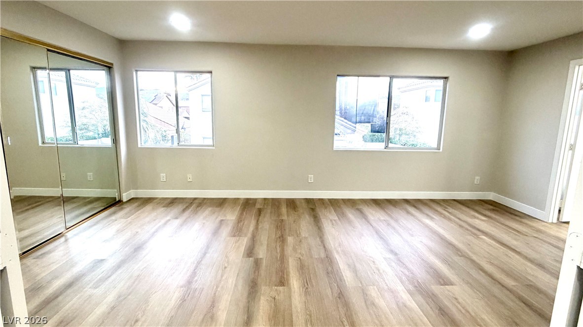 Photo 9 of 46, 4595 Barnes Court